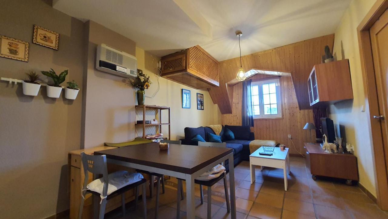 Acogedor Apartamento En Sierra Nevada Con Piscina Acceso Directo A Silla מראה חיצוני תמונה