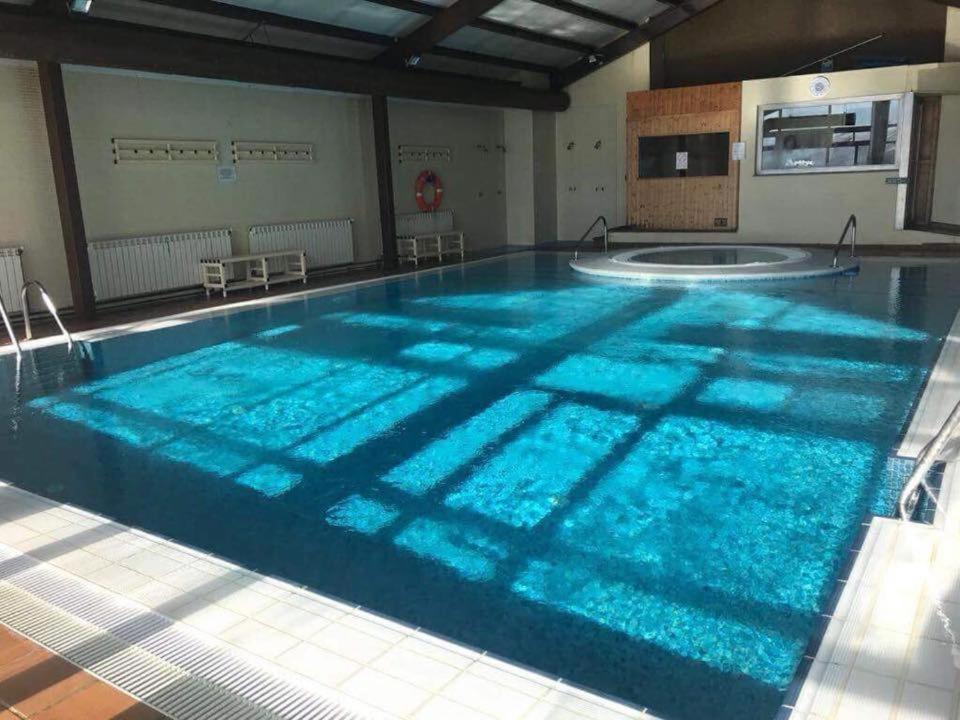 Acogedor Apartamento En Sierra Nevada Con Piscina Acceso Directo A Silla מראה חיצוני תמונה